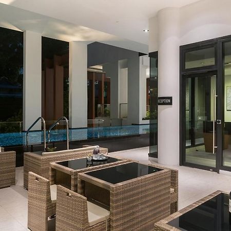 Momentus Serviced Residences Novena Singapur Exterior foto
