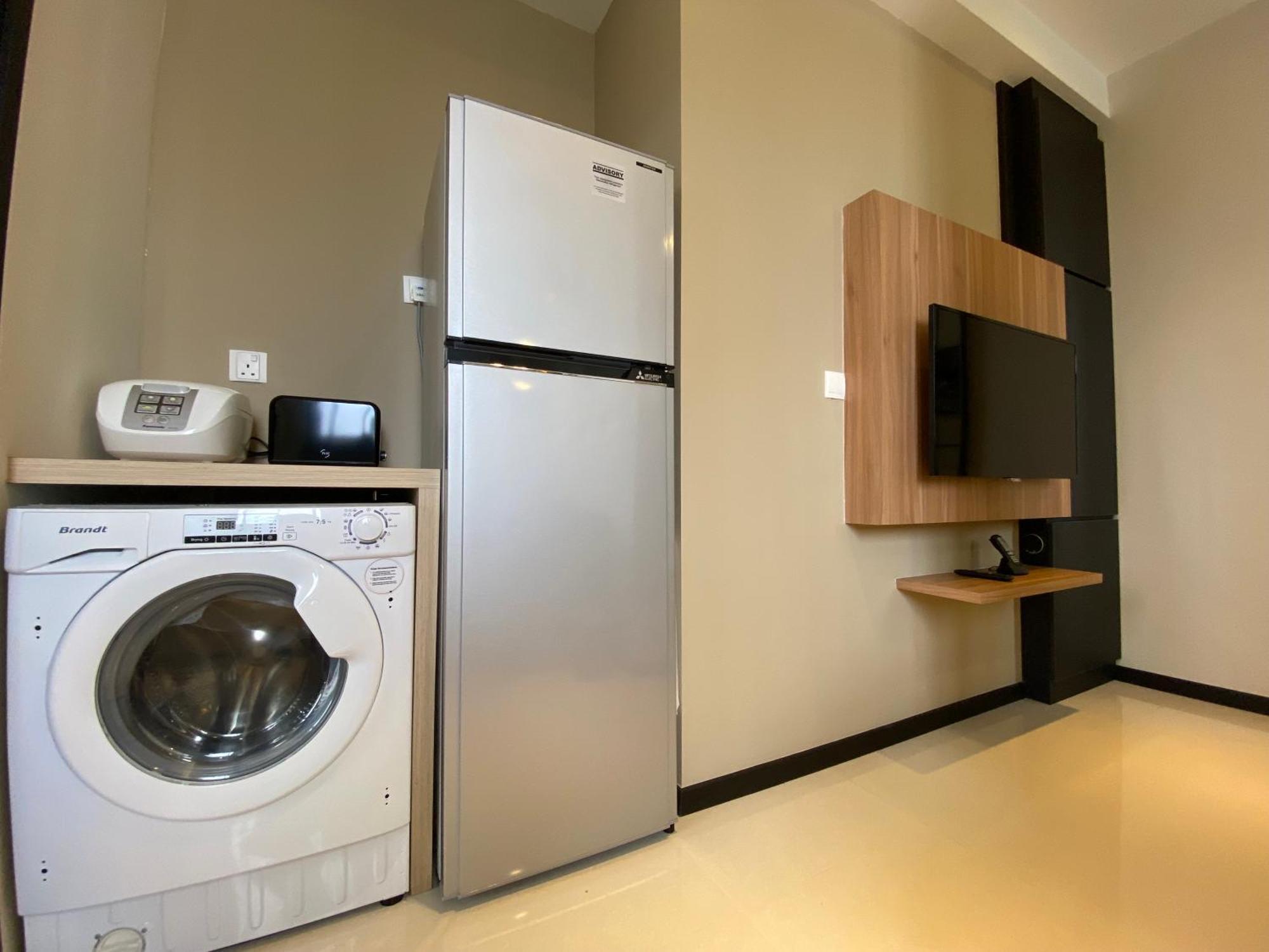 Momentus Serviced Residences Novena Singapur Exterior foto